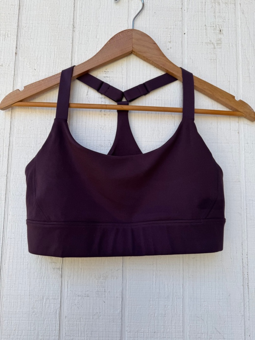 Beyond Yoga Women's Powerbeyond Strive Long Line Bra in Rich Plum size XS women - Picture 2 of 11